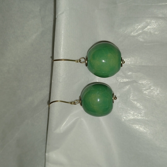 Green ceramic? ball earrings. - Picture 2 of 3